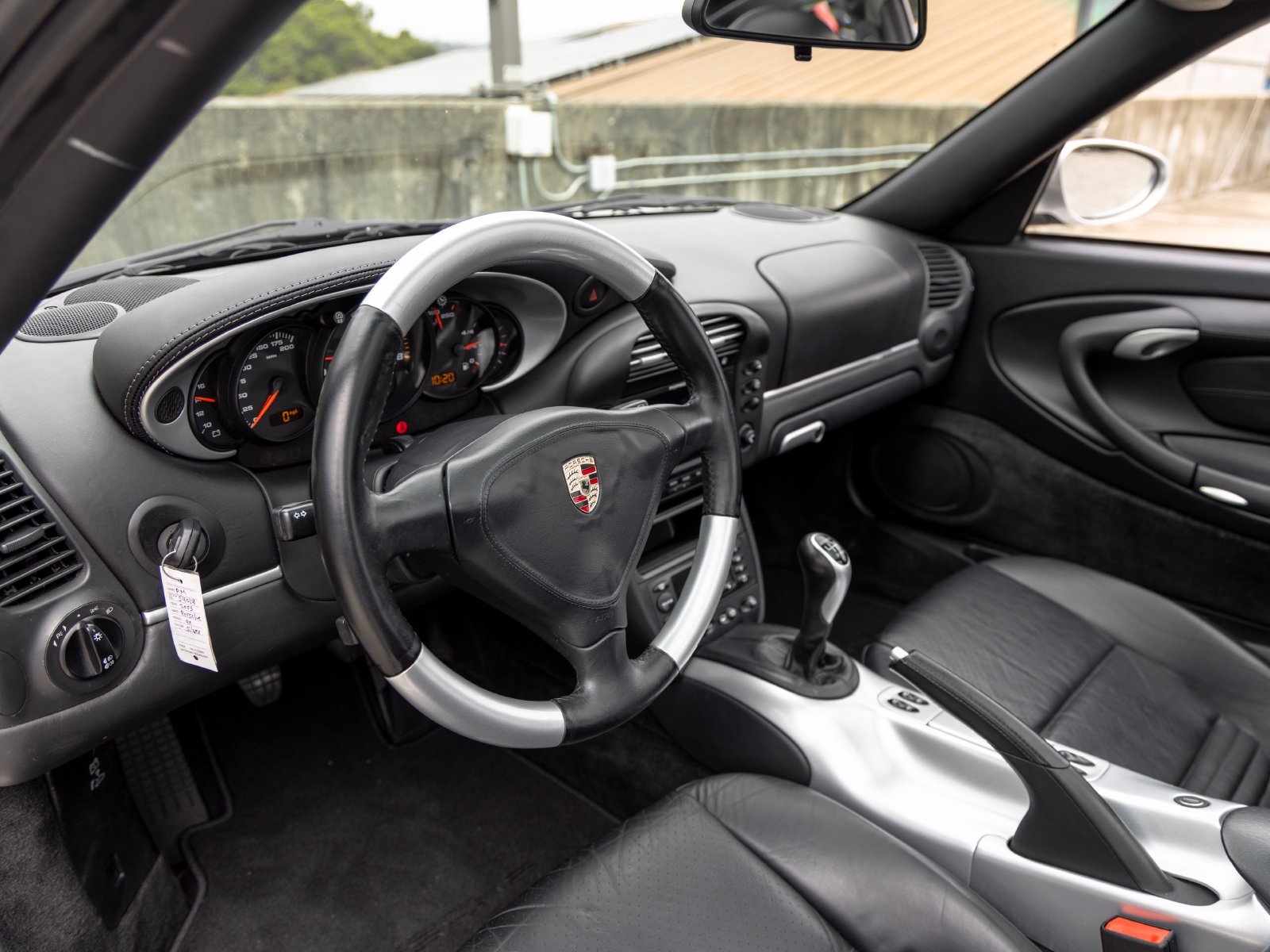 Used 2003 Porsche 911 Targa RWD image 4