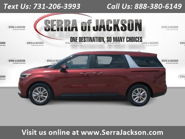 Certified 2024 Kia Carnival LX FWD image 1