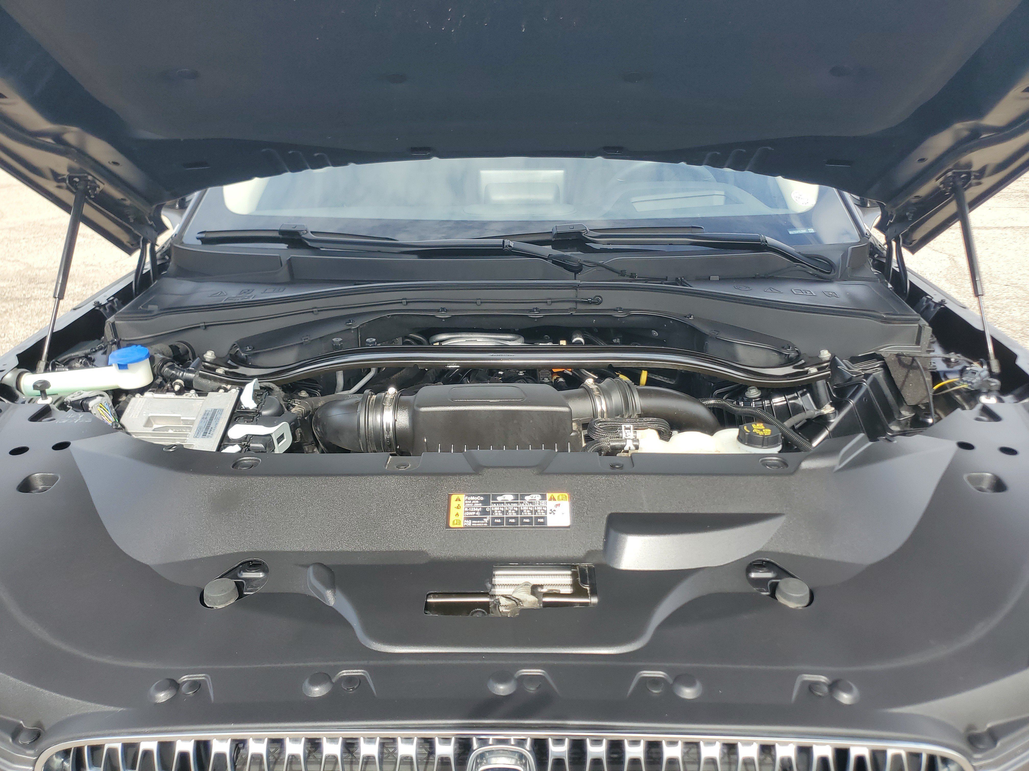 Used 2023 Lincoln Aviator Reserve w/ Equipment Group 201A AWD/4WD image 8