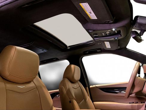 Used 2020 Cadillac Escalade Platinum AWD/4WD image 27