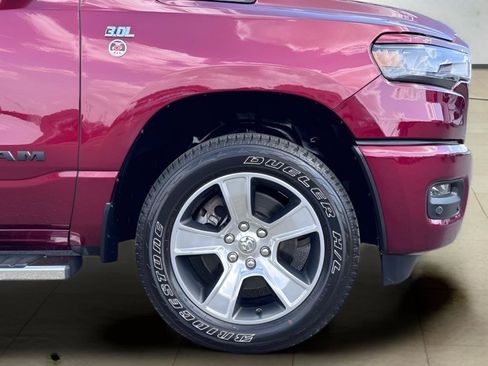 Used 2025 RAM 1500 Tradesman AWD/4WD image 42