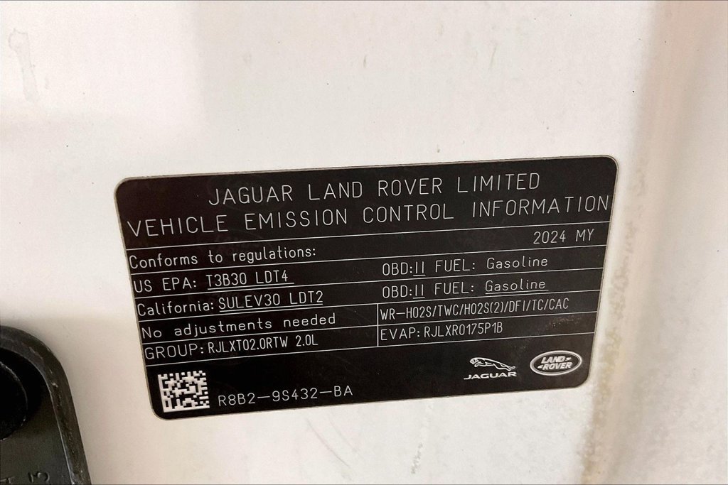Certified 2024 Land Rover Defender 110 S AWD/4WD image 32