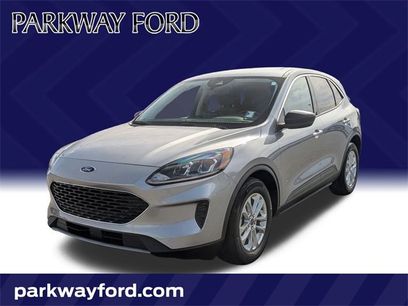 Used 2022 Ford Escape SE w/ Convenience Package