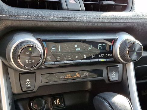 Certified 2024 Toyota RAV4 XLE image 18