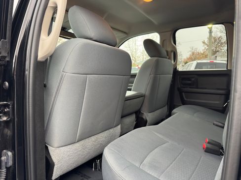 Used 2019 RAM 1500 Express image 13