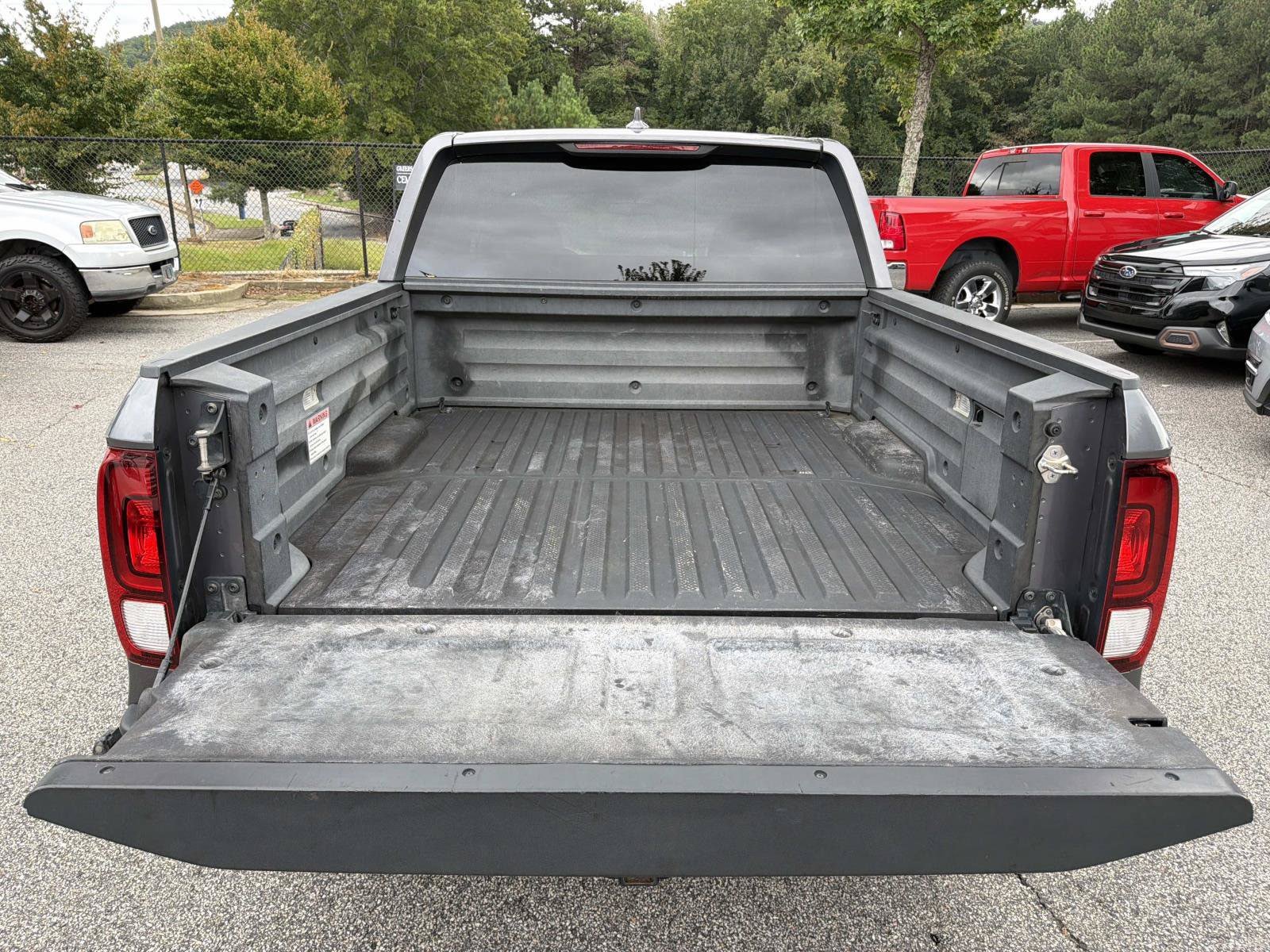 Used 2019 Honda Ridgeline RT image 19