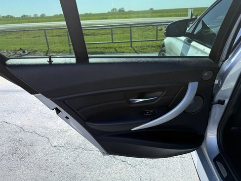 Used 2015 BMW 335i Sedan RWD image 36