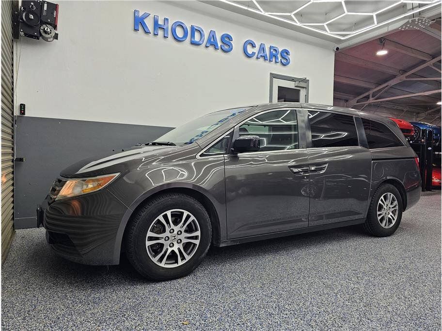 Used 2012 Honda Odyssey EX image 2