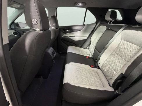 Certified 2024 Chevrolet Equinox LS w/ LS Convenience Package FWD image 25