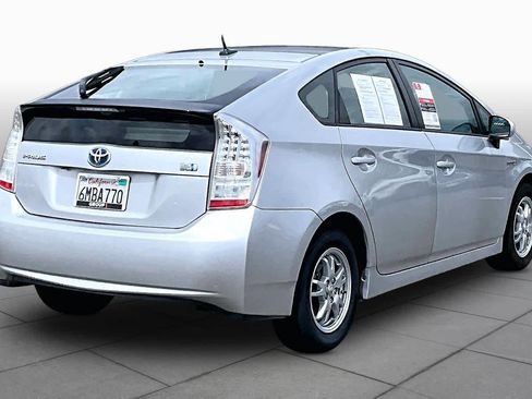 Used 2010 Toyota Prius Five image 12