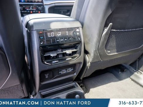 Used 2023 Jeep Grand Cherokee L Limited AWD/4WD image 24
