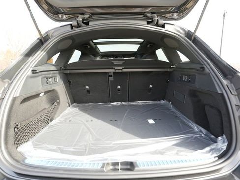 Used 2026 Mercedes-Benz GLC 300 4MATIC image 19