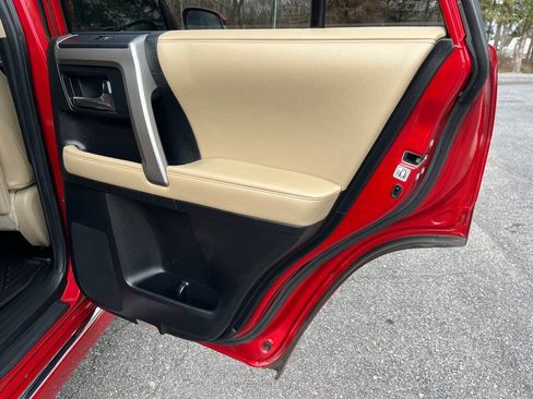 Used 2016 Toyota 4Runner Limited image 38