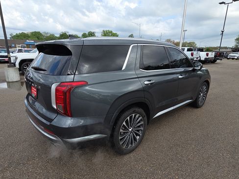 Used 2024 Hyundai Palisade Calligraphy FWD image 8