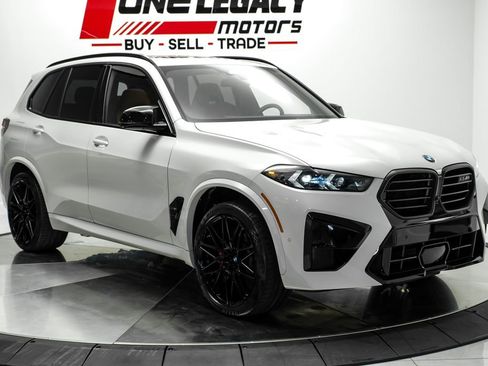 Used 2024 BMW X5 M Competition w/ Executive Package AWD/4WD image 3