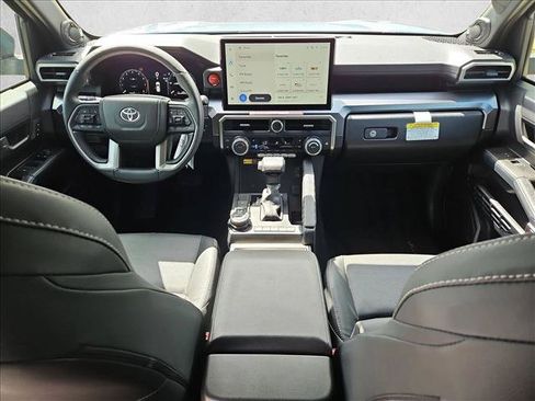 Used 2025 Toyota 4Runner TRD Off-Road Premium w/ Tow Technology Package AWD/4WD image 19