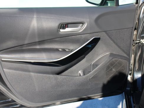 Certified 2021 Toyota Corolla XSE image 10