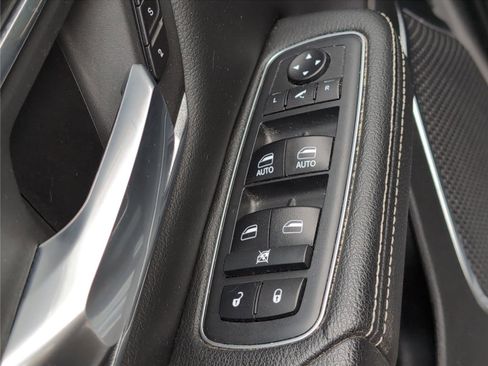 Used 2019 RAM 1500 Laramie image 16