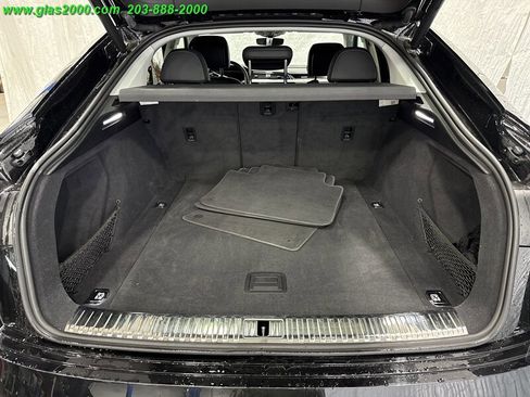 Used 2021 Audi e-tron Premium Plus image 15