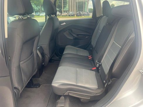 Used 2015 Ford Escape SE FWD image 9