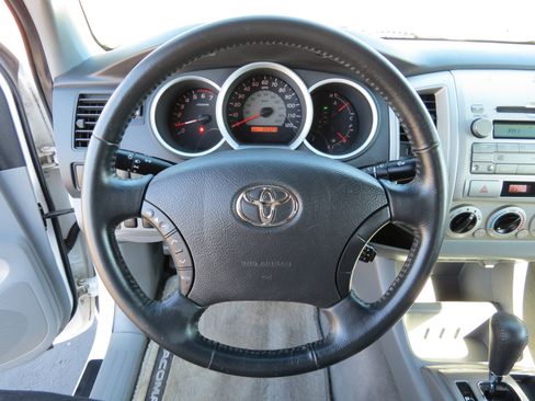 Used 2009 Toyota Tacoma 2WD Access Cab image 13