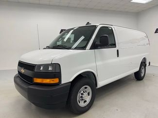 New 2025 Chevrolet Express 2500 Work Van w/ Driver Convenience Package video 1