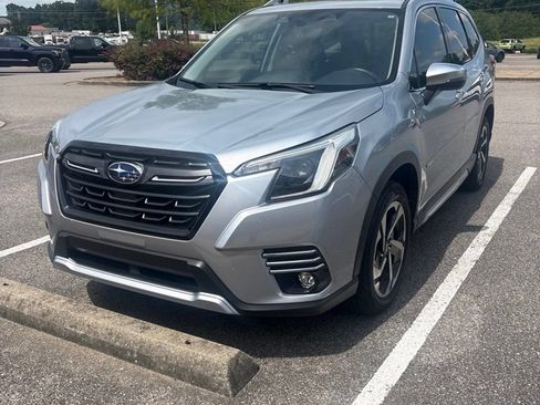 Used 2024 Subaru Forester Touring w/ POP Package 3 AWD/4WD image 1