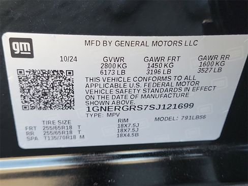 Used 2025 Chevrolet Traverse LT w/ Enhanced Driving Package image 33