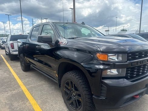 Used 2021 Chevrolet Silverado 1500 Custom Trail Boss AWD/4WD image 6