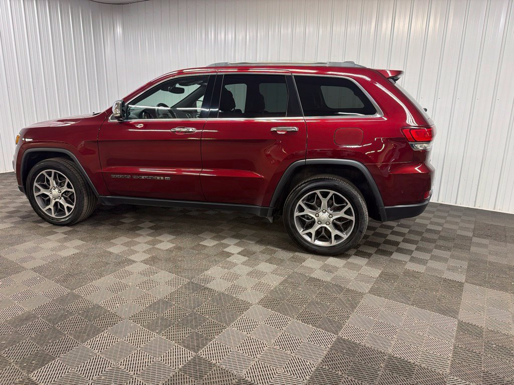 Used 2022 Jeep Grand Cherokee Limited w/ Trailer Tow Group IV AWD/4WD image 8