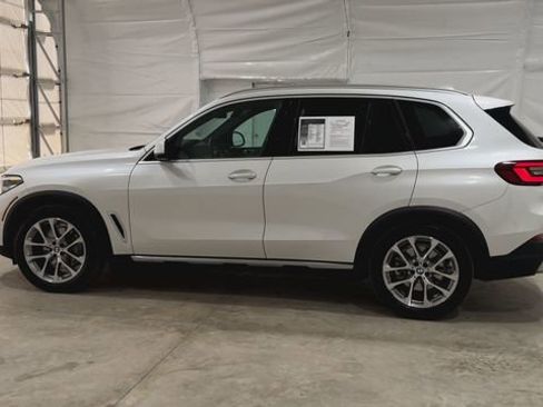 Used 2022 BMW X5 sDrive40i w/ Premium Package RWD image 6
