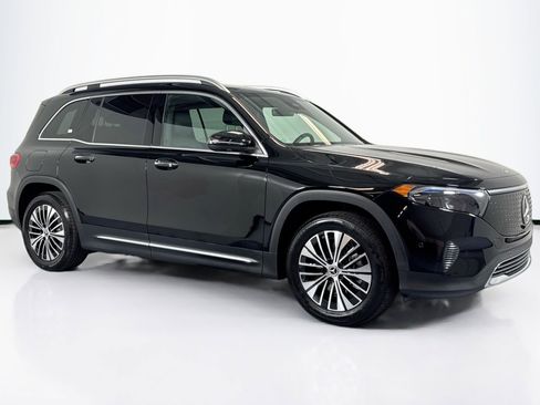 Certified 2025 Mercedes-Benz EQB 300 4MATIC image 3