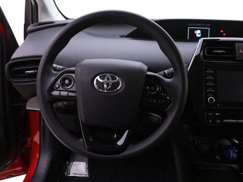 Certified 2021 Toyota Prius LE image 12