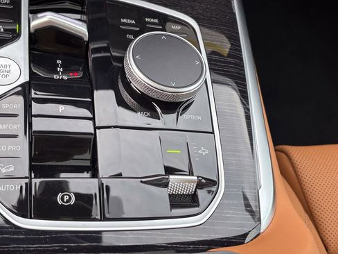 New 2026 BMW X7 xDrive40i image 30