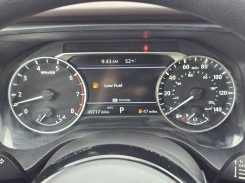 Used 2022 Nissan Rogue SV AWD/4WD image 11