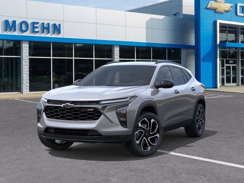 New 2026 Chevrolet Trax RS w/ Sunroof Package FWD image 6