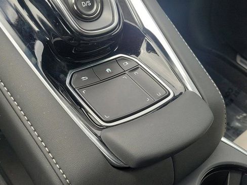 Certified 2025 Acura RDX SH-AWD image 25