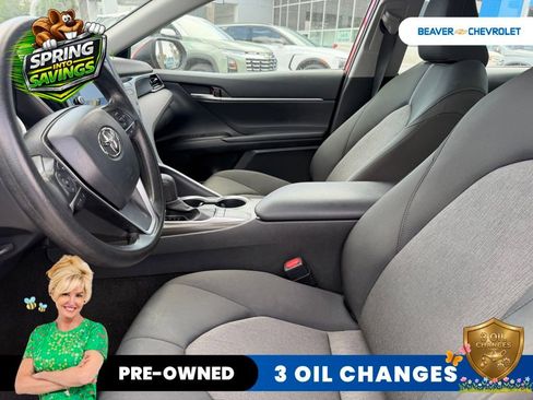 Used 2023 Toyota Camry LE FWD image 8