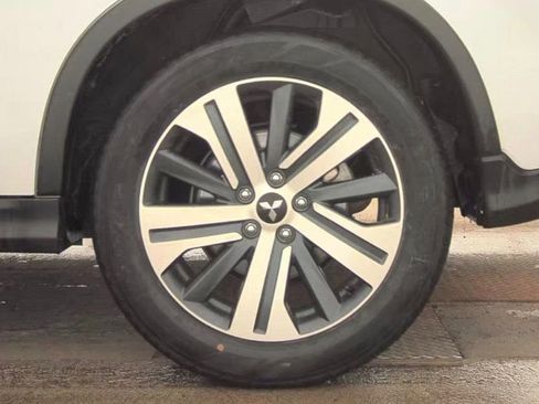 Used 2024 Mitsubishi Outlander Sport LE image 11