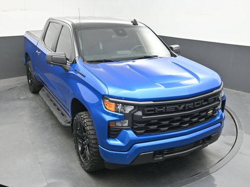 Used 2022 Chevrolet Silverado 1500 Custom AWD/4WD image 31