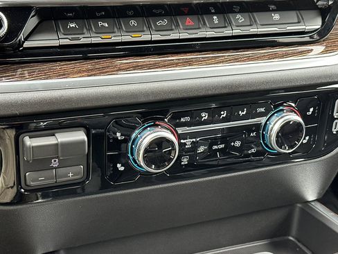 New 2026 GMC Sierra 1500 Elevation w/ Elevation Premium Package image 21