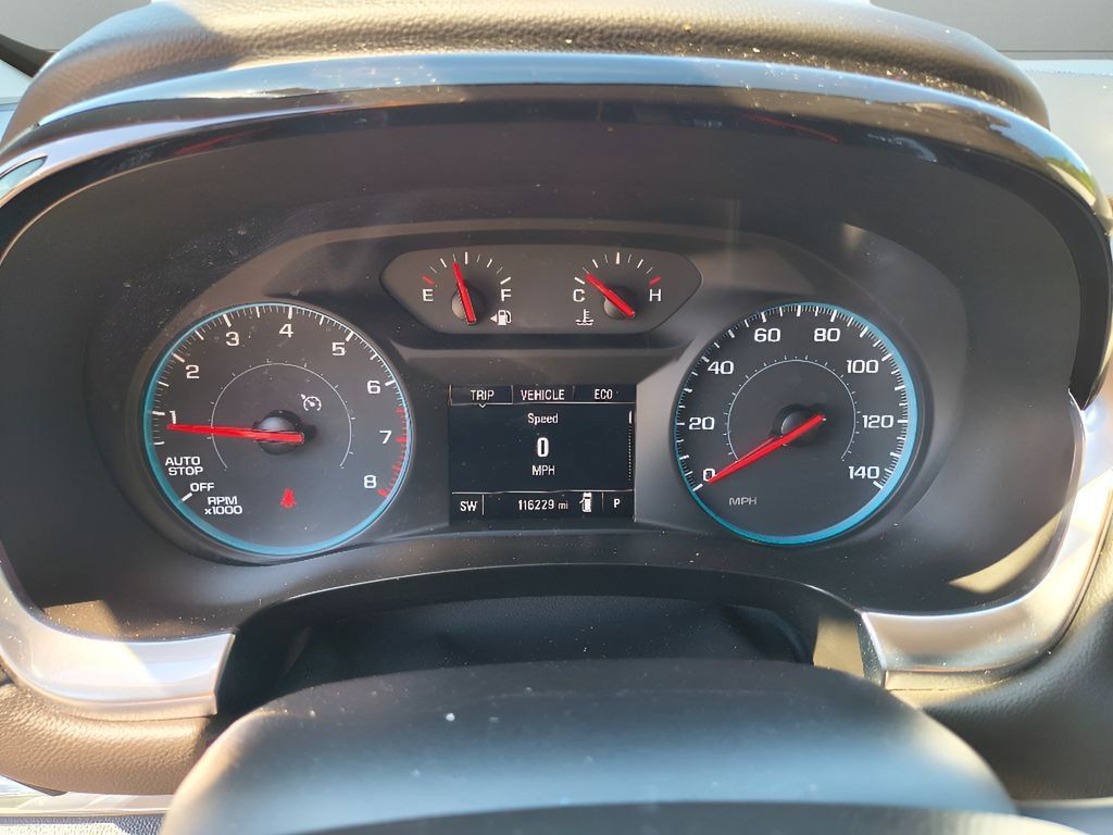 Used 2020 Chevrolet Traverse LS FWD image 20