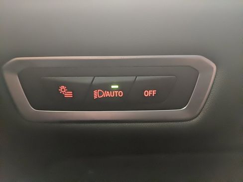 Used 2024 BMW X7 xDrive40i w/ Executive Package image 30