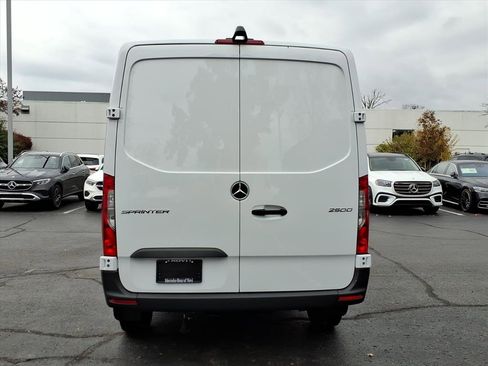 New 2025 Mercedes-Benz Sprinter 2500 image 4