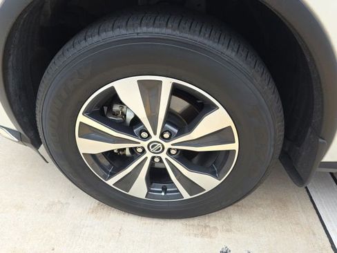 Used 2021 Nissan Murano SV FWD image 10