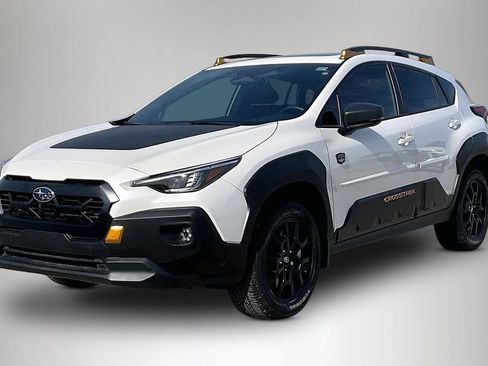 Used 2025 Subaru Crosstrek 2.5i Wilderness w/ Crosstrek Mirror Package image 2