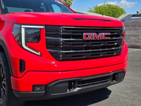 Used 2026 GMC Sierra 1500 Elevation AWD/4WD image 8