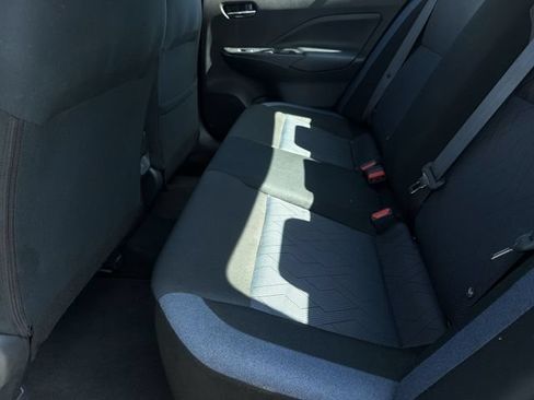 Used 2025 Nissan Versa SV FWD image 18