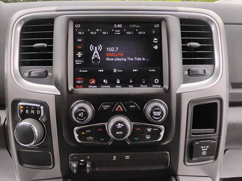 Used 2022 RAM 1500 Classic SLT w/ Trailer & Traction Group RWD image 78