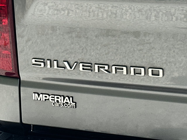 Used 2023 Chevrolet Silverado 1500 LT AWD/4WD image 14